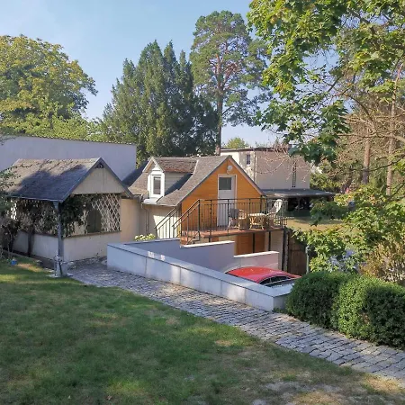 Ferienzimmer Kraehennest ホームステイ *